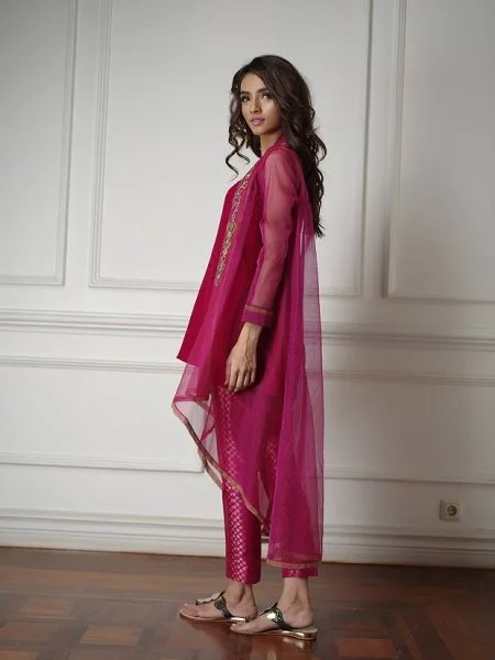 Misha Lakhani winter Party wear Dresses 2026 winter Latest Images