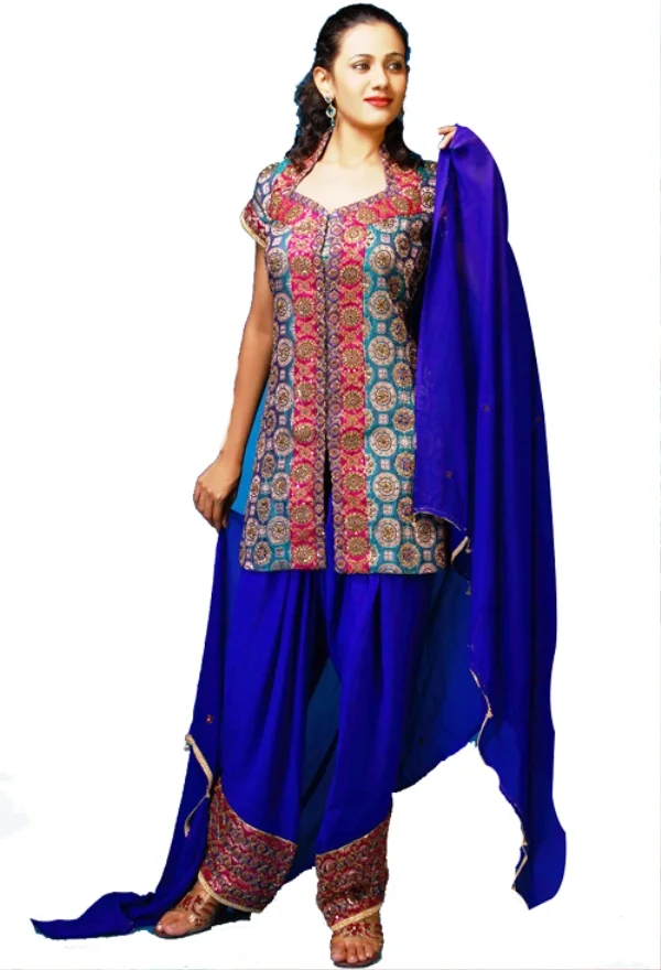 New Indian Shalwar Kameez Design for Girls By Indian Models