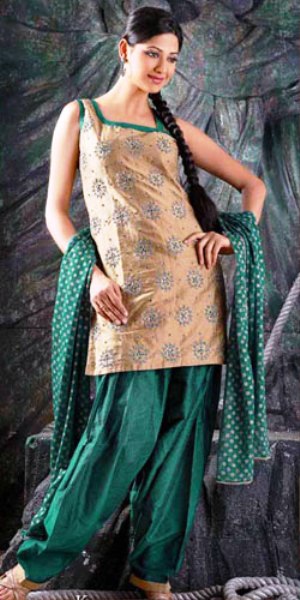 New Indian Shalwar Kameez Design for Girls By Indian Models