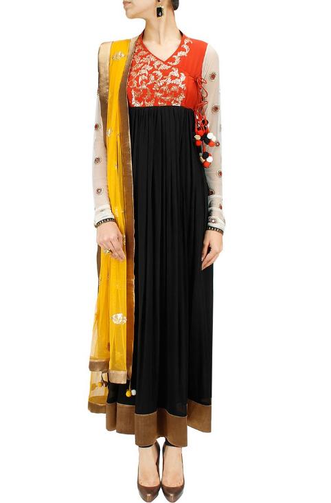 Angrakha Style In Pakistani Dresses