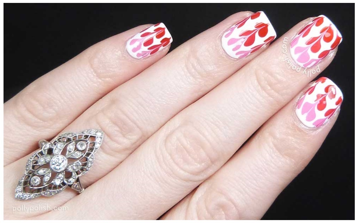 Valentine's Hearts Red & White Drag Marble Nails