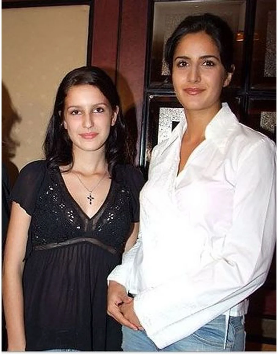 Katrina Kaif with brother and sisters photos