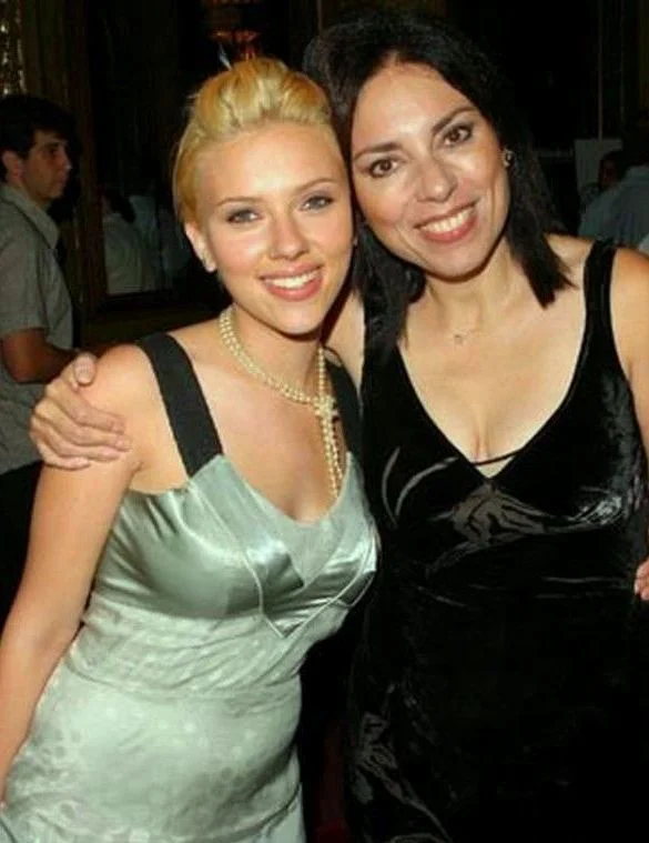 Scarlett Johansson's Family Mother Photos