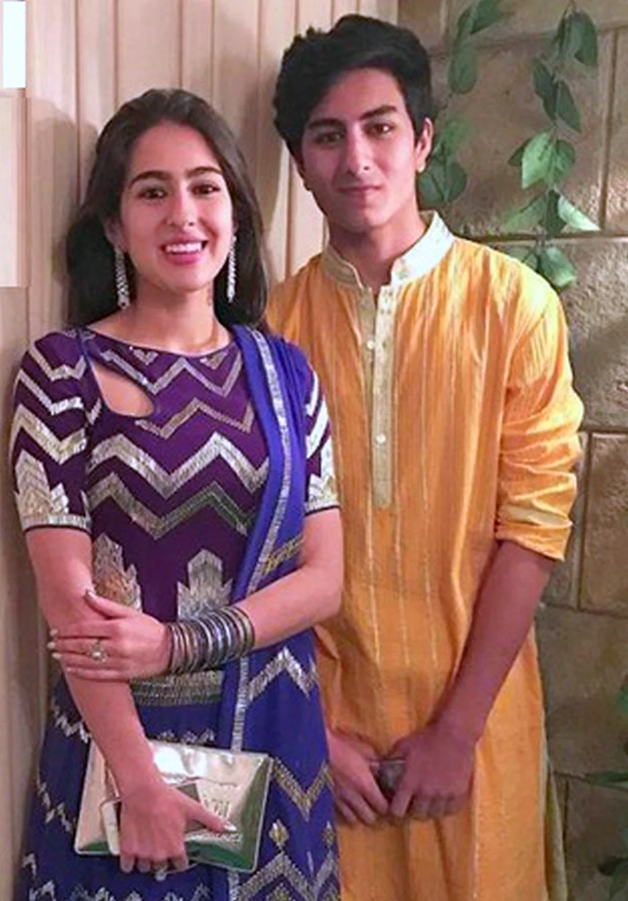 Cute Sara Ali Khan Photos Profile, Boyfriend, Biography
