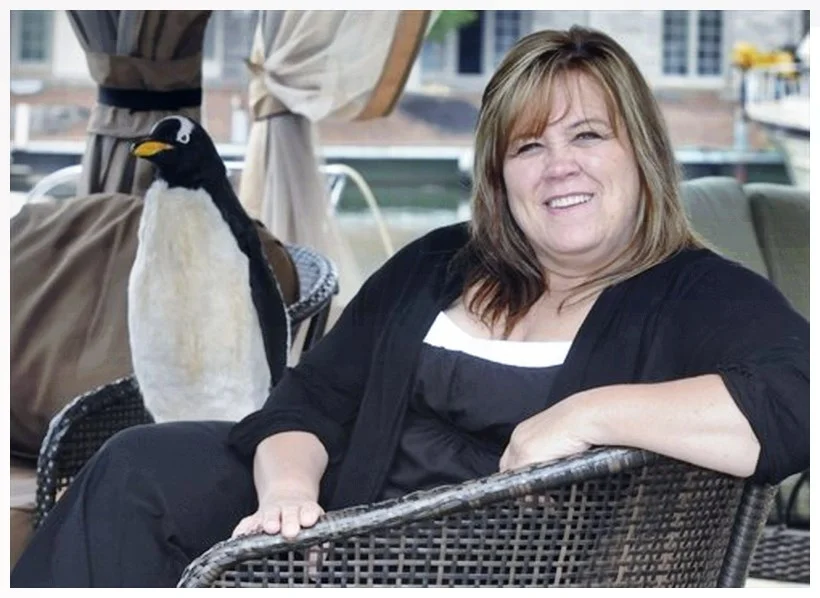 Rita Carrey, Jim Carrey's sister Moti Photos