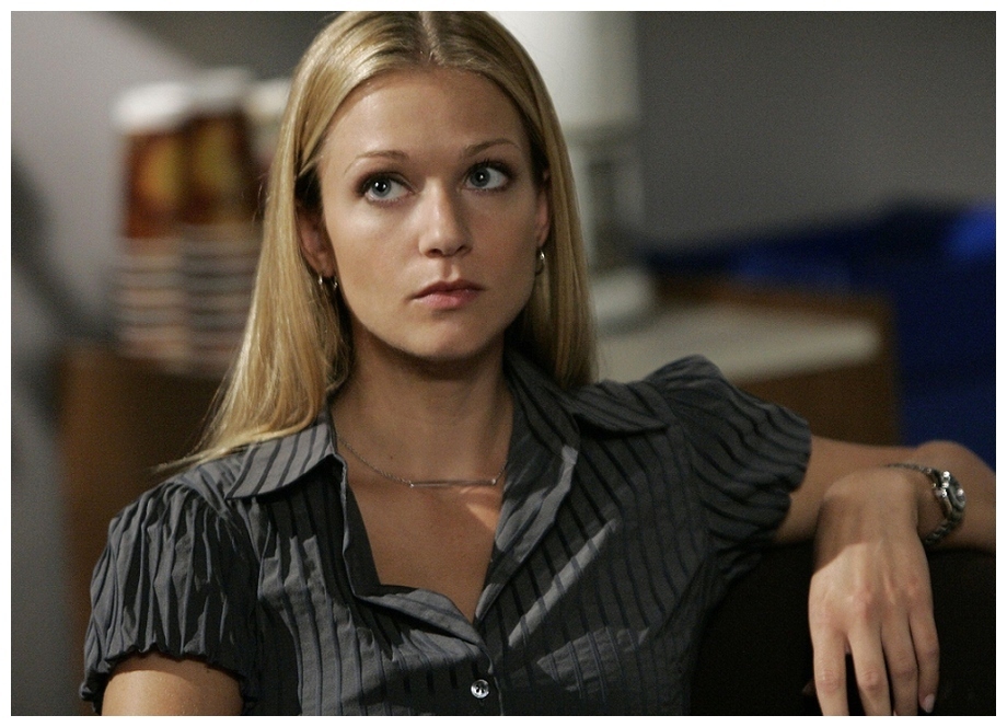 A.J. Cook Pictures and Photos
