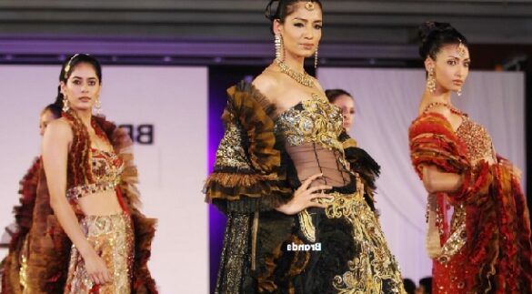 Ritu Beri Women Dresses 2022 Fashion Designer Online Order